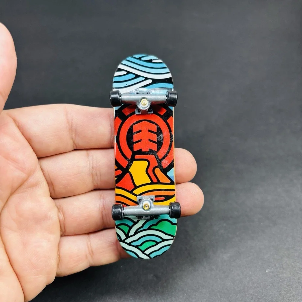 Tech Deck 4in mini skateboards lot of 2 Element‎ &Felipe Gustavo